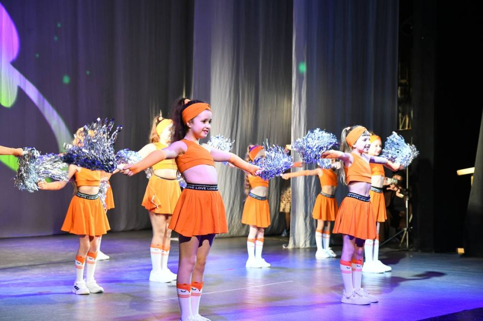 1 ������� �������� � ������� ������� ������ ����������� �������, ����������� 90-������� ������ ������ �������� � ���������� ����������