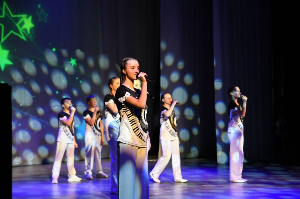 1 ������� �������� � ������� ������� ������ ����������� �������, ����������� 90-������� ������ ������ �������� � ���������� ����������