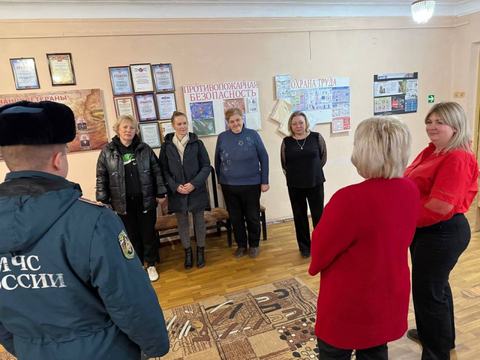 �������, 10 �������, ������ ����������� ������������ ������ ����������-���������� ���������������� ������ ���� ������� � ������������� ��� ������ ������� ������� � �������� ����������� ��� ����������� ������������� ������...