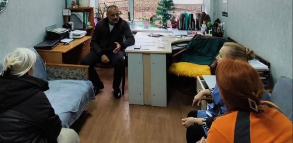 По поручению Главы ДНР Дениса Пушилина проводятся встречи с населением для выявления проблемных вопросов на подведомственной территории