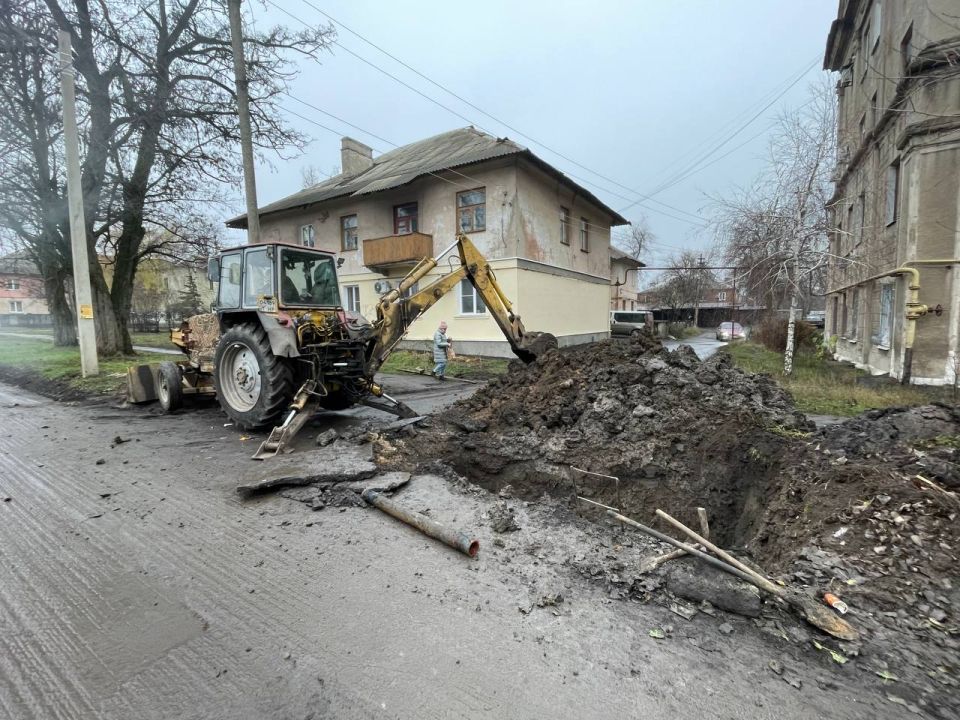 11 �������, �������� ����������� ����ջ ��� ��� ����� �������� ������� ������ �� ���������� ������ ��������� ������������� � ������ ������ ���� � 157 �� ��. �����������