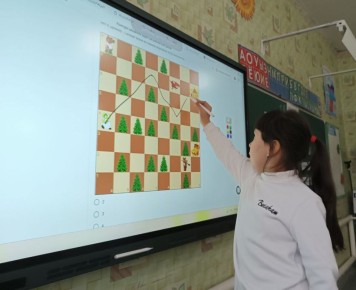 Новогодние приключения у участников кружка "Шахматы" ГБОУ "СШ № 60 Г.О. МАКЕЕВКА"