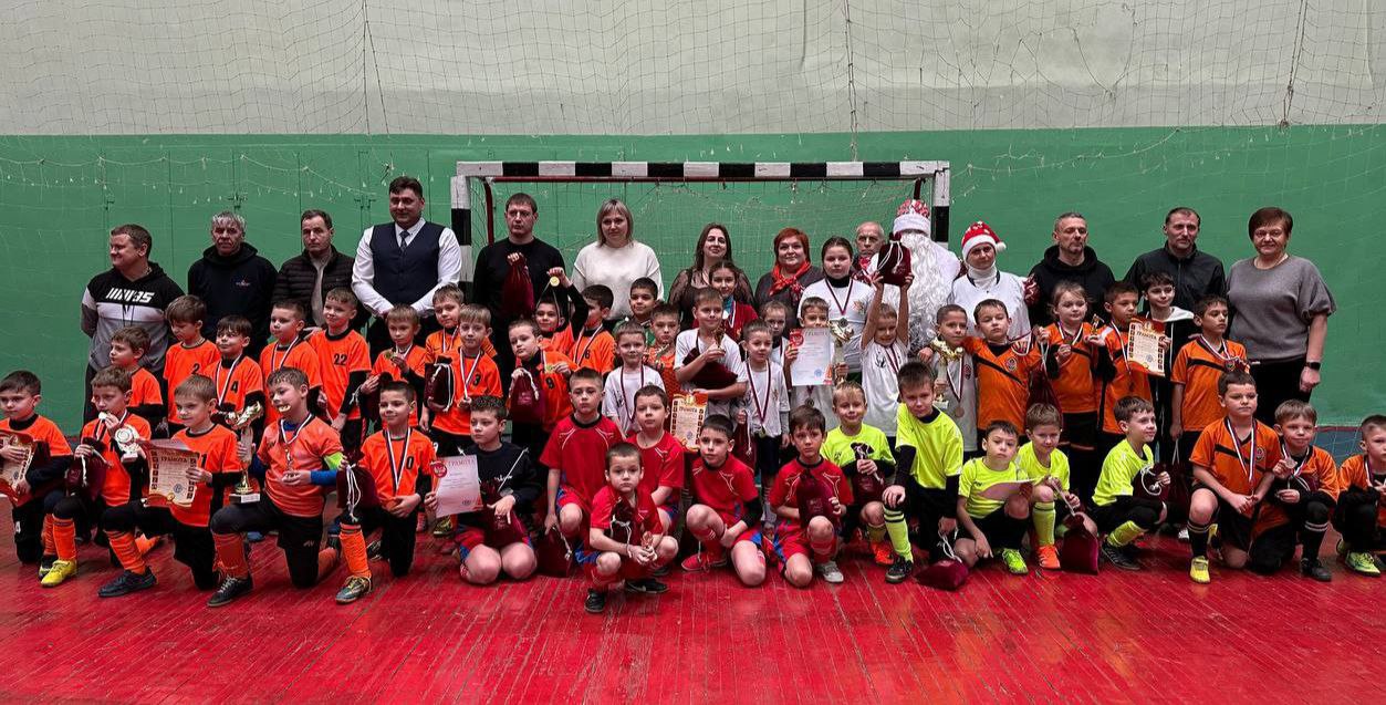 Владислав Ключаров: Сегодня в Макеевке прошёл рождественский турнир по мини-футболу памяти Владимира Морозова Владислав Ключаров: Сегодня в Макеевке прошёл рождественский турнир по мини-футболу памяти Владимира Морозова