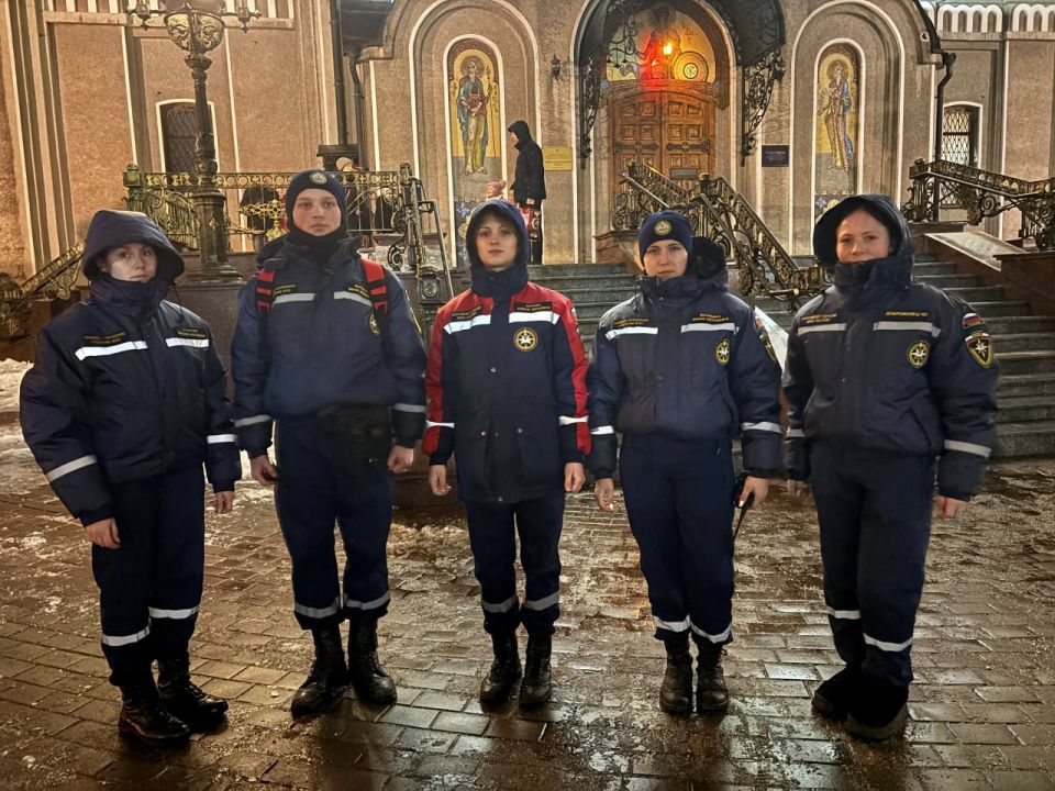Добровольцы Донецкого РО ВСКС обеспечили безопасность во время рождественской службы