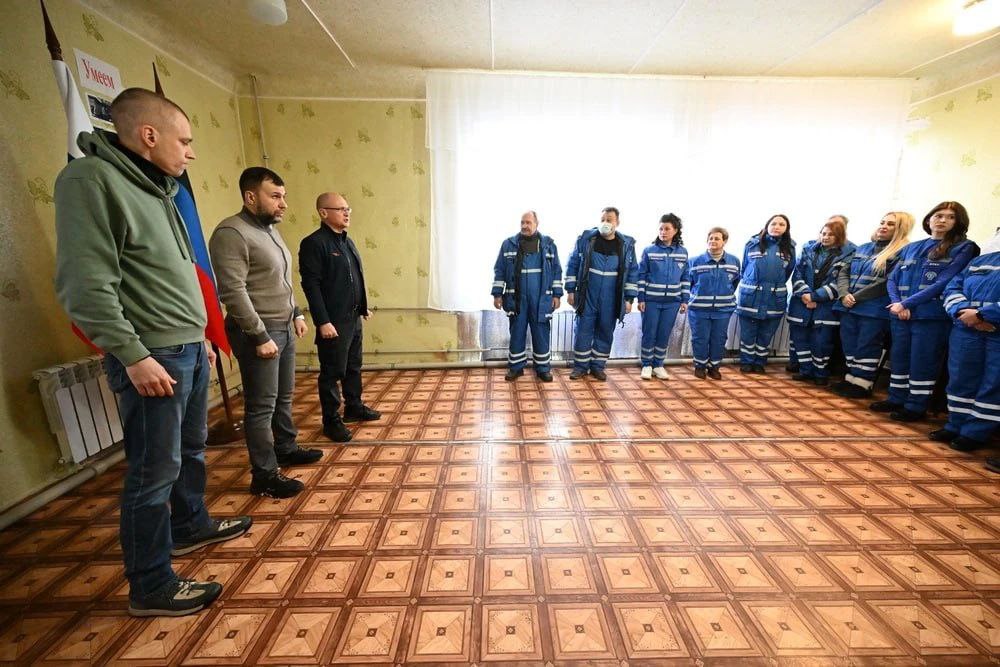 Первый заместитель Руководителя Администрации Президента Сергей Кириенко и Глава ДНР Денис Пушилин: Первый заместитель Руководителя Администрации Президента Сергей Кириенко и Глава ДНР Денис Пушилин: