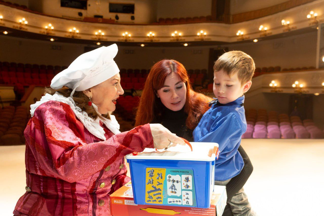 Волшебные подарки от сказочных героев Волшебные подарки от сказочных героев