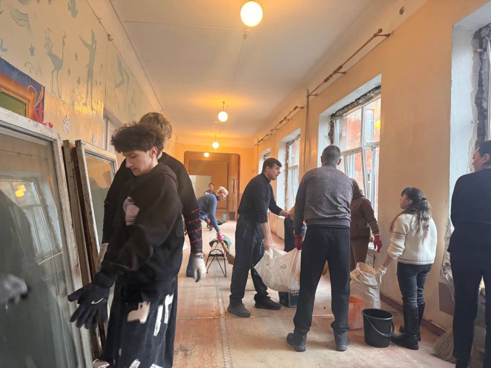 ������ �������� � ���� ��� � 4 �.�. ��������� ����� �������� ���������� �������