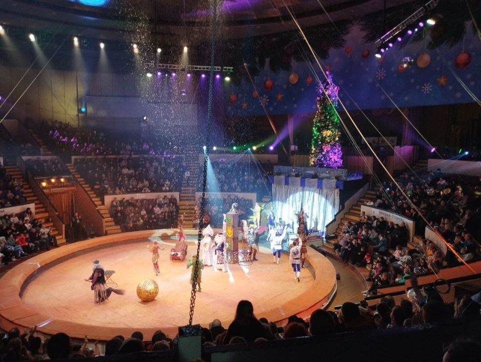 Поездка в театрально-зрелищное учреждение культуры Поездка в театрально-зрелищное учреждение культуры