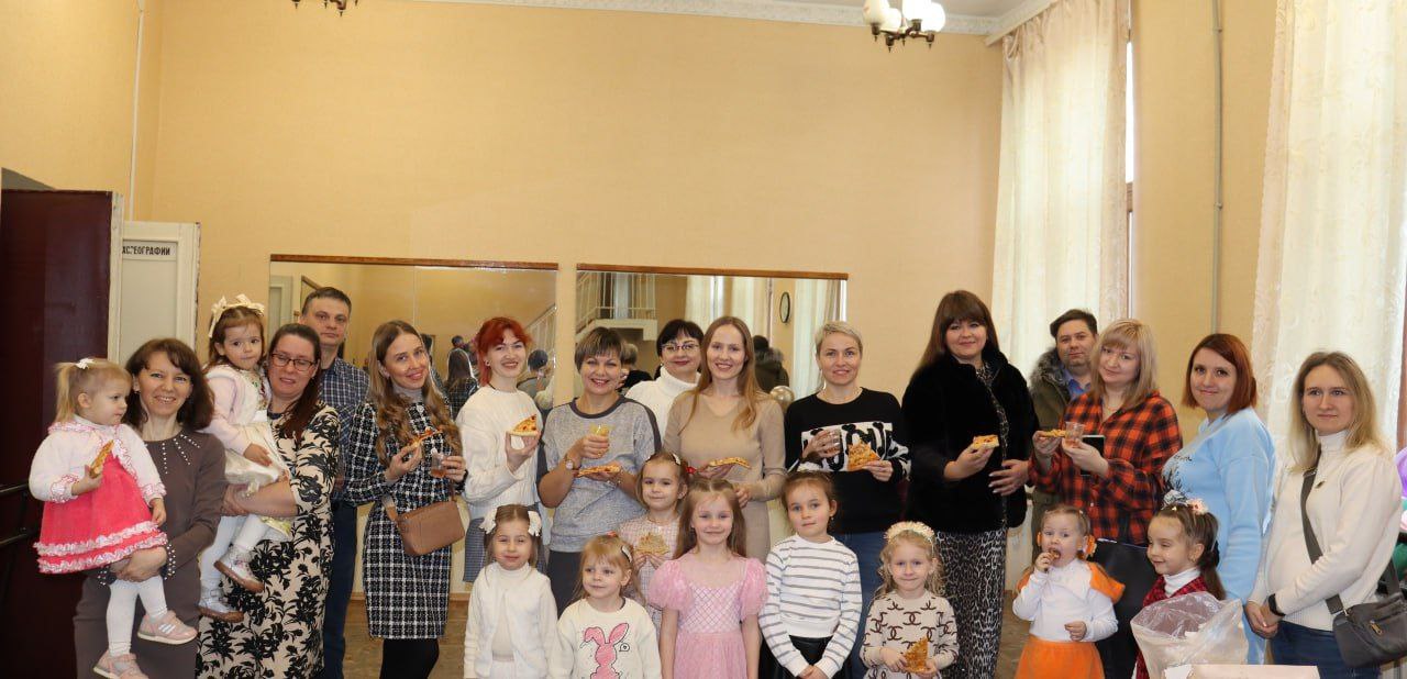 «Рождества прекрасные мгновенья» «Рождества прекрасные мгновенья»