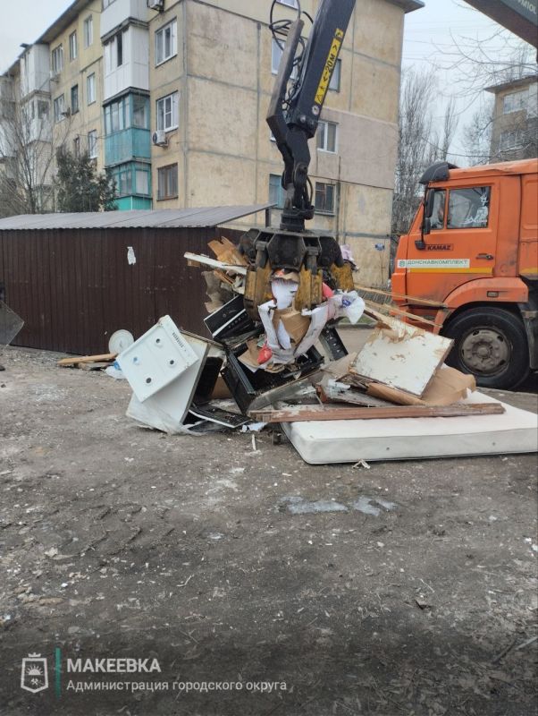 МУП АГМ «Донснабкомплект» продолжает работу по ликвидации несанкционированных свалок МУП АГМ «Донснабкомплект» продолжает работу по ликвидации несанкционированных свалок