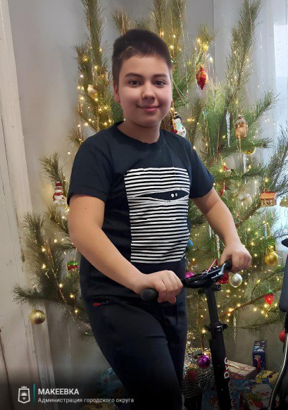 Новогодние подарки для макеевчан продолжают прибывать из Югры Новогодние подарки для макеевчан продолжают прибывать из Югры