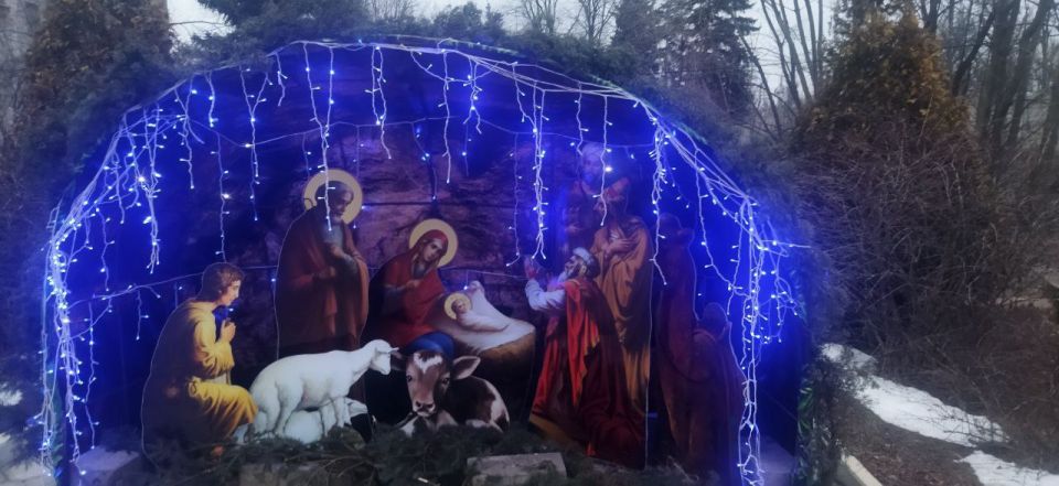 Православные верующие особо почитают этот праздник – светлый, духоподъемный, пробуждающий самые возвышенные чувства и эмоции Православные верующие особо почитают этот праздник – светлый, духоподъемный, пробуждающий самые возвышенные чувства и эмоции