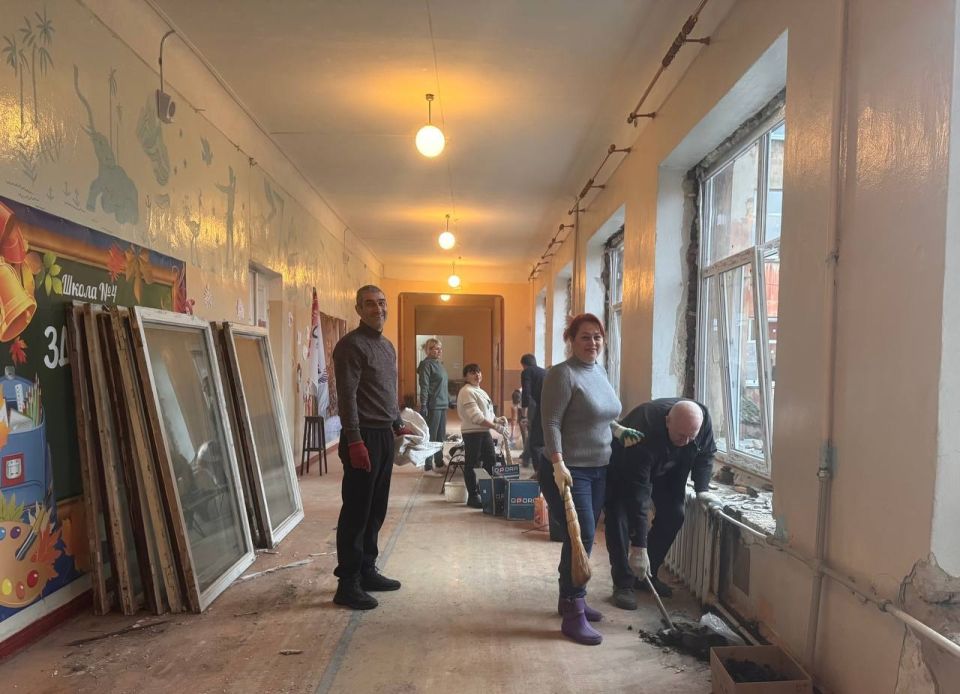 Зимние каникулы в ГБОУ «СШ № 4 Г.О. МАКЕЕВКА» стали временем позитивных перемен Зимние каникулы в ГБОУ «СШ № 4 Г.О. МАКЕЕВКА» стали временем позитивных перемен