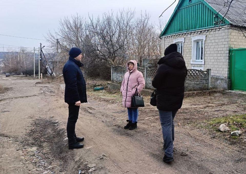 �� ��������� ����� ��� ������ ��������, 13 ������ ������-�������� ��������� ������� ������� ������� � �������� ���������� ������ �� ���������������� ���������� �� ��. ���������, 206