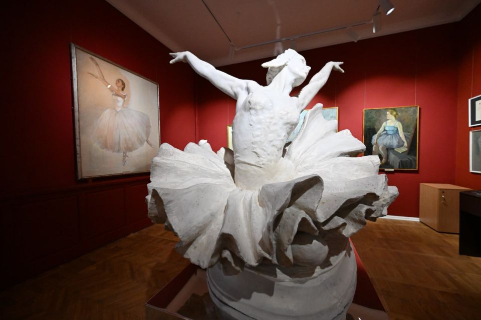 ����� �������: 230 ����� ������� � ����������� ���������� ������������ ��� ����������� � ����������� �������� ��������������� �������������� �����