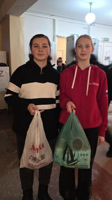 Владислав Ключаров: Макеевская молодёжь объединилась, чтобы поддержать наших защитников Владислав Ключаров: Макеевская молодёжь объединилась, чтобы поддержать наших защитников