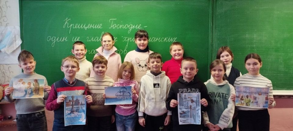 В преддверии одного из самых светлых и древних православных праздников школы Макеевки наполнились творчеством и духовным смыслом! В преддверии одного из самых светлых и древних православных праздников школы Макеевки наполнились творчеством и духовным смыслом!