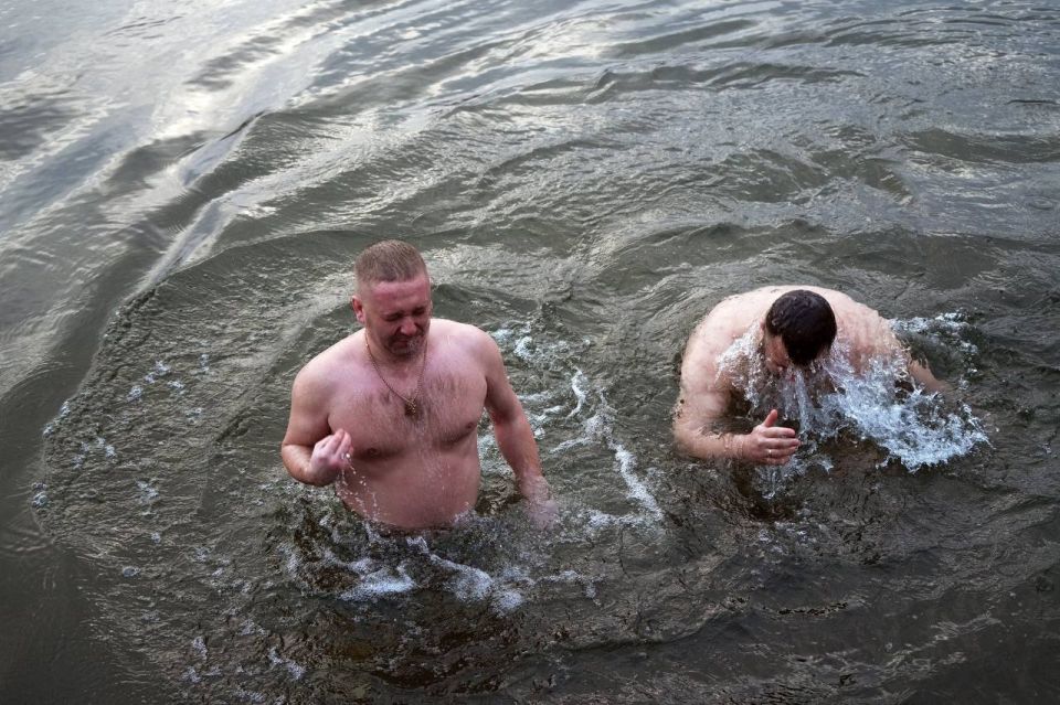 Соскучились по купаниям в проруби: будут ли организованы купели на Крещение в Донецке 19 января 2026 Соскучились по купаниям в проруби: будут ли организованы купели на Крещение в Донецке 19 января 2026