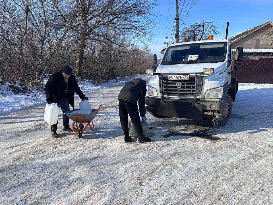 Валентина Харлашка: 21 января, провела мониторинг подвоза воды в Червоногвардейском внутригородском районе города Макеевка Валентина Харлашка: 21 января, провела мониторинг подвоза воды в Червоногвардейском внутригородском районе города Макеевка