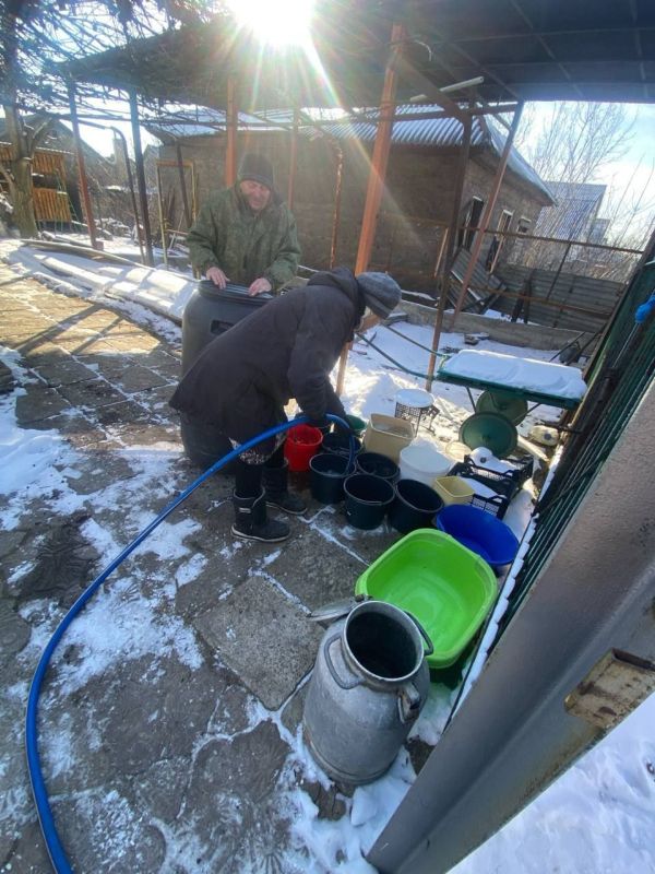 Валентина Харлашка: 21 января, провела мониторинг подвоза воды в Червоногвардейском внутригородском районе города Макеевка Валентина Харлашка: 21 января, провела мониторинг подвоза воды в Червоногвардейском внутригородском районе города Макеевка