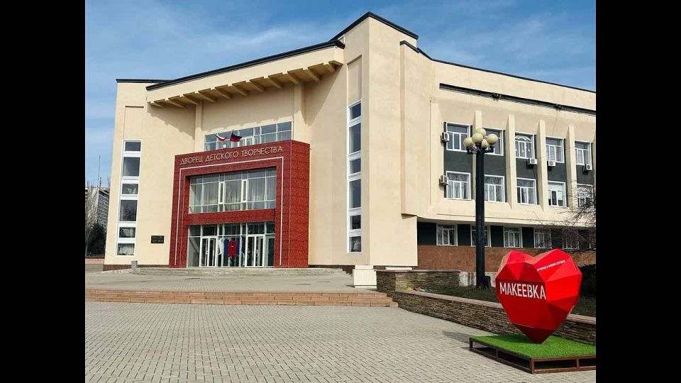 Успешное воспитание законопослушных граждан возможно только при условии слаженной работы семьи и школы , занятости детей в системе дополнительного образования