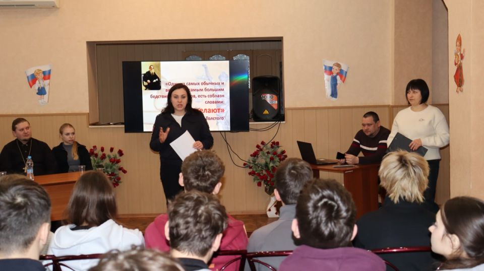 22 ������ � ������������� ��������� ���������� ���������� ������ �������� ��. �. �. ����������, ������ �������� ����ǻ, ��������� ���� ����� ��� � ������ �� ���� ��������