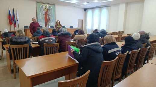 По поручению Главы Республики Дениса Пушилина, 28 января, депутат Макеевского городского совета Александр Морозов провел встречу с трудовым коллективом филиала № 4 «Макеевкокс» ООО «Южный горно-металлургический комплекс...