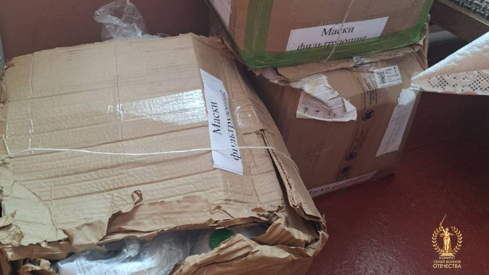 Помощь бойцам: респираторные маски в больнице города Макеевка Помощь бойцам: респираторные маски в больнице города Макеевка