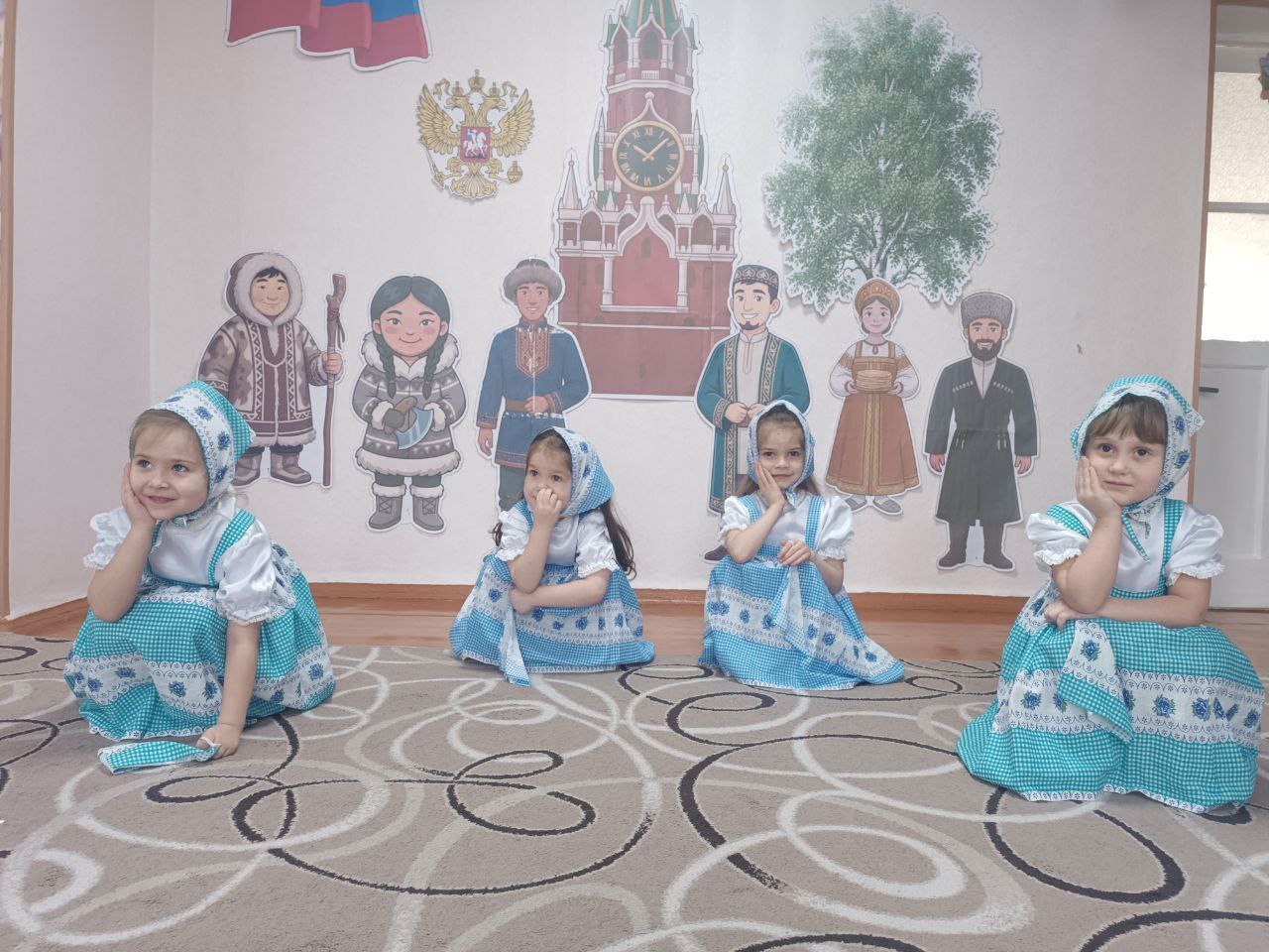 В ГБДОУ "ДЕТСКИЙ САД № 84 Г.О. МАКЕЕВКА" ДНР успешно проведено торжественное мероприятие, посвященное открытию Года единства народов России В ГБДОУ "ДЕТСКИЙ САД № 84 Г.О. МАКЕЕВКА" ДНР успешно проведено торжественное мероприятие, посвященное открытию Года единства народов России