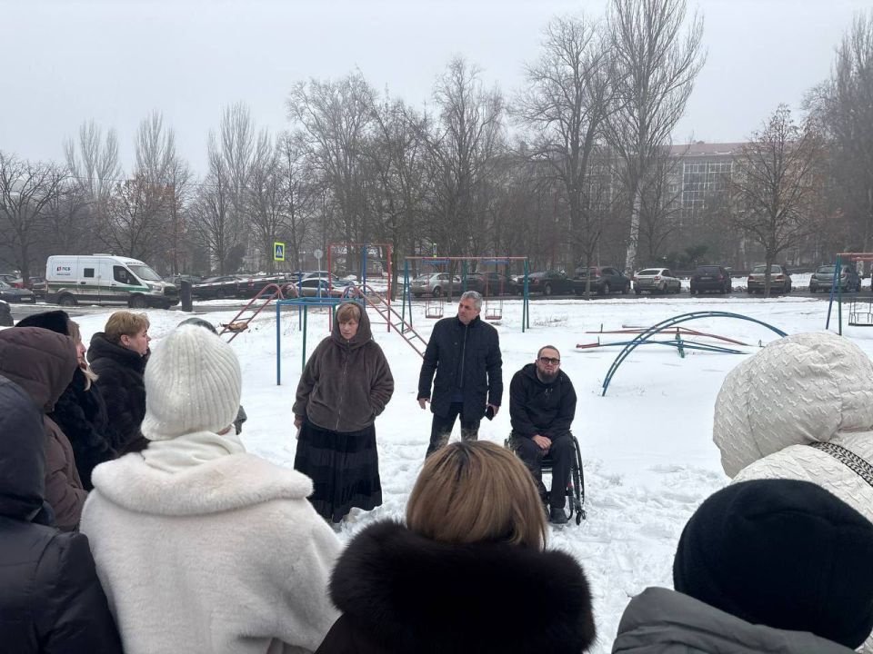 ������� ������� ������ ���� ������� � ������������� ������ �������