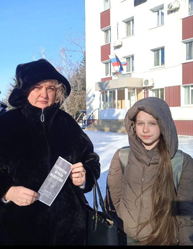 30 января 2026 года в рамках плана воспитательной работы для учащихся 9-А класса ГБОУ "ОШ № 56 Г.О. МКЕЕВКА" был проведён классный час "Молодёжь против терроризма" 30 января 2026 года в рамках плана воспитательной работы для учащихся 9-А класса ГБОУ "ОШ № 56 Г.О. МКЕЕВКА" был проведён классный час "Молодёжь против терроризма"