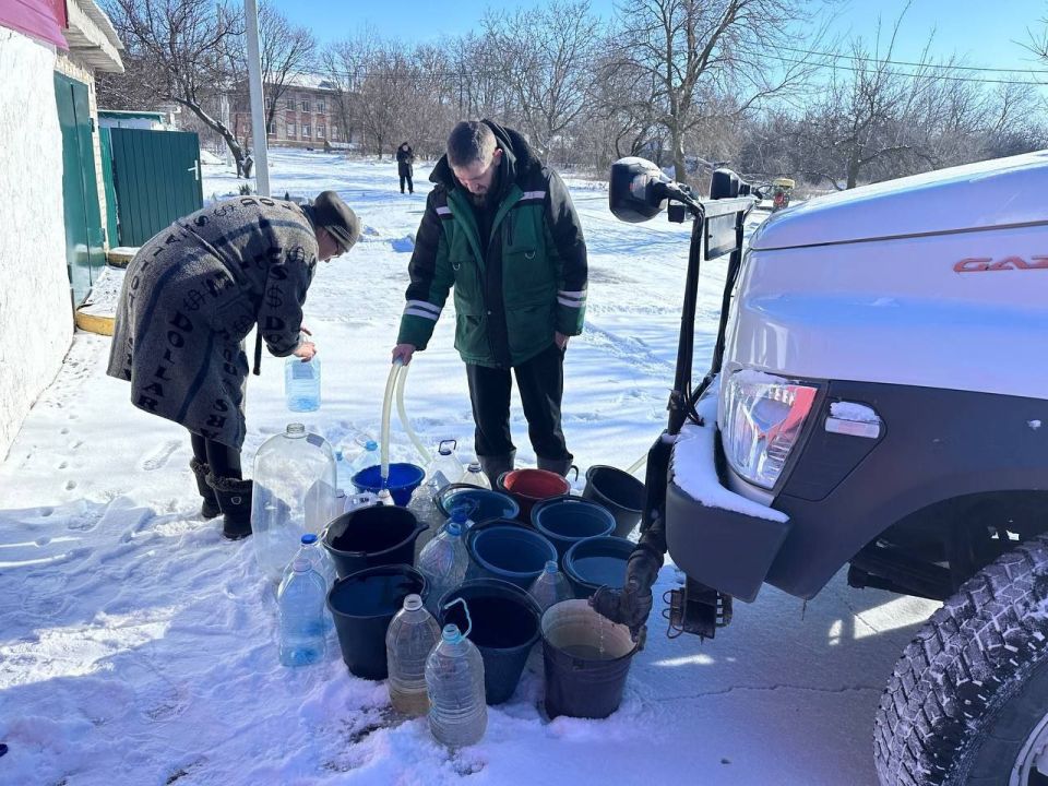Валентина Харлашка: Сегодня провела мониторинг подвоза воды в Червоногвардейском внутригородском районе по улицам Трускавецкая, Теплогорская, Тевосяна и в пер Валентина Харлашка: Сегодня провела мониторинг подвоза воды в Червоногвардейском внутригородском районе по улицам Трускавецкая, Теплогорская, Тевосяна и в пер