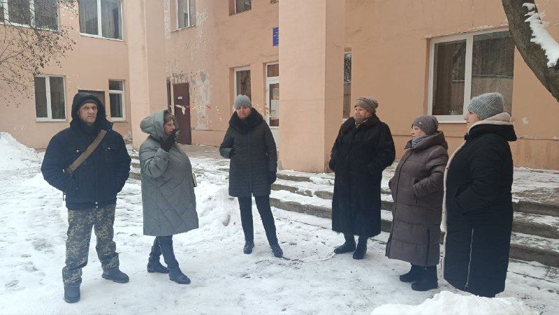 Сегодня, 5 февраля, заместитель руководителя Управы Советского внутригородского района Надежда Прокапович провела встречу с жителями в помещении библиотеки имени А.С. Пушкина № 2 по адресу: микрорайон Магистральный, 14 Сегодня, 5 февраля, заместитель руководителя Управы Советского внутригородского района Надежда Прокапович провела встречу с жителями в помещении библиотеки имени А.С. Пушкина № 2 по адресу: микрорайон Магистральный, 14