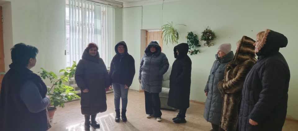 Сегодня, 5 февраля, в рамках поручения Главы ДНР Дениса Пушилина, заместитель руководителя Управы Центрально-Городского внутригородского района Лариса Онищенко провела встречу с трудовым коллективом Методического центра... Сегодня, 5 февраля, в рамках поручения Главы ДНР Дениса Пушилина, заместитель руководителя Управы Центрально-Городского внутригородского района Лариса Онищенко провела встречу с трудовым коллективом Методического центра...