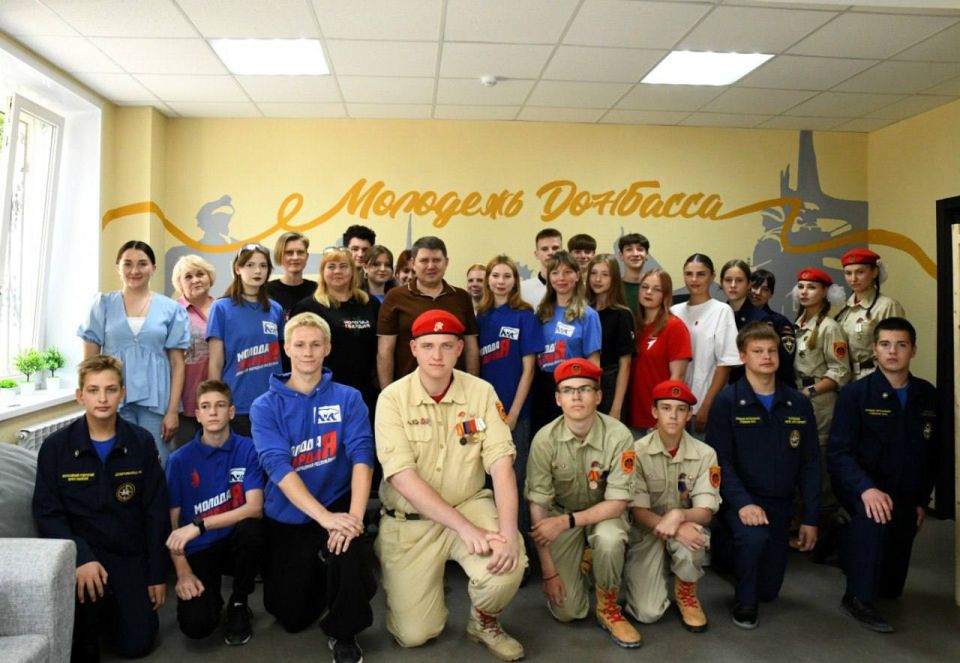 Яркие фестивали, новые образовательные проекты и волонтерство: Что ждет молодежь Макеевки в 2026 году Яркие фестивали, новые образовательные проекты и волонтерство: Что ждет молодежь Макеевки в 2026 году