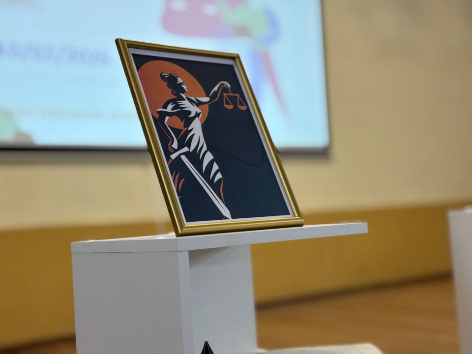 Сегодня в Макеевке, в ГБОУ "ЛИЦЕЙ № 2 Г.О. МАКЕЕВКА", зазвучал голос права! Сегодня в Макеевке, в ГБОУ "ЛИЦЕЙ № 2 Г.О. МАКЕЕВКА", зазвучал голос права!