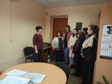 Заместитель руководителя Управы Горняцкого внутригородского района Администрации городского округа Макеевка Октябрина Иваненко провела встречу с трудовым коллективом государственного казенного учреждения Донецкой Народной...