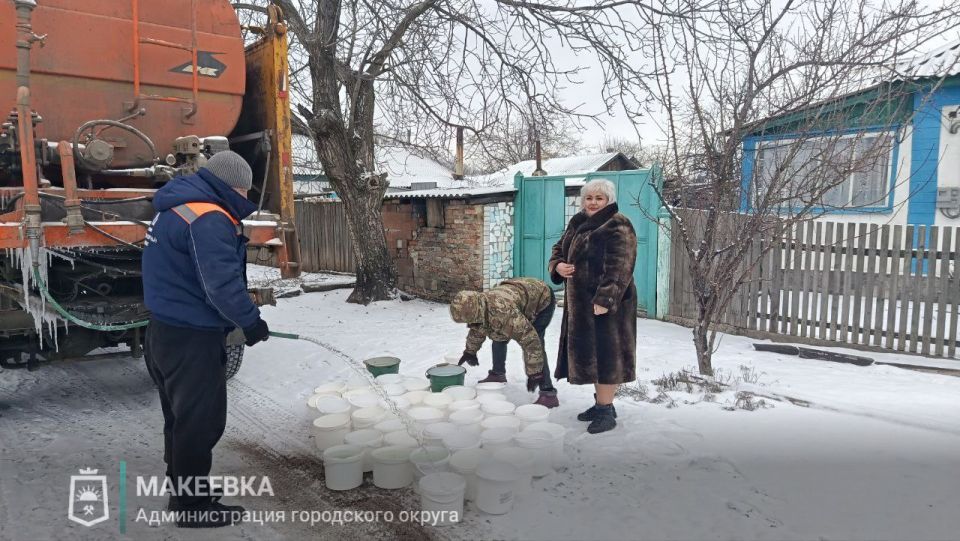 Депутаты продолжают мониторинг подвоза воды Депутаты продолжают мониторинг подвоза воды