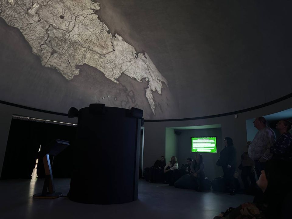 14 февраля 2026 года работники Департамента образования Администрации городского округа Макеевка посетили уникальный Республиканский молодёжный центр «30/09», названный в честь даты воссоединения региона с Россией 14 февраля 2026 года работники Департамента образования Администрации городского округа Макеевка посетили уникальный Республиканский молодёжный центр «30/09», названный в честь даты воссоединения региона с Россией