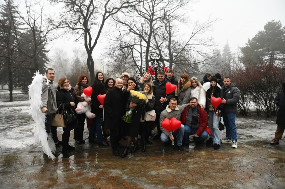 Рядом с Дворцом бракосочетания в Макеевке, появилось новое место силы и вдохновения Рядом с Дворцом бракосочетания в Макеевке, появилось новое место силы и вдохновения