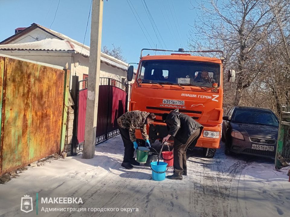 Депутаты продолжают мониторинг подвоза воды Депутаты продолжают мониторинг подвоза воды