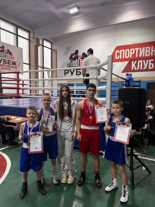 С 13 по 15 февраля в солнечном Бердянске (Запорожская область) с размахом прошёл турнир по боксу, посвящённый 37й годовщине вывода Советских войск из Афганистана