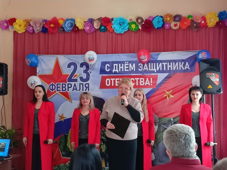 23 февраля вся наша страна торжественно отмечает День защитника Отечества 23 февраля вся наша страна торжественно отмечает День защитника Отечества