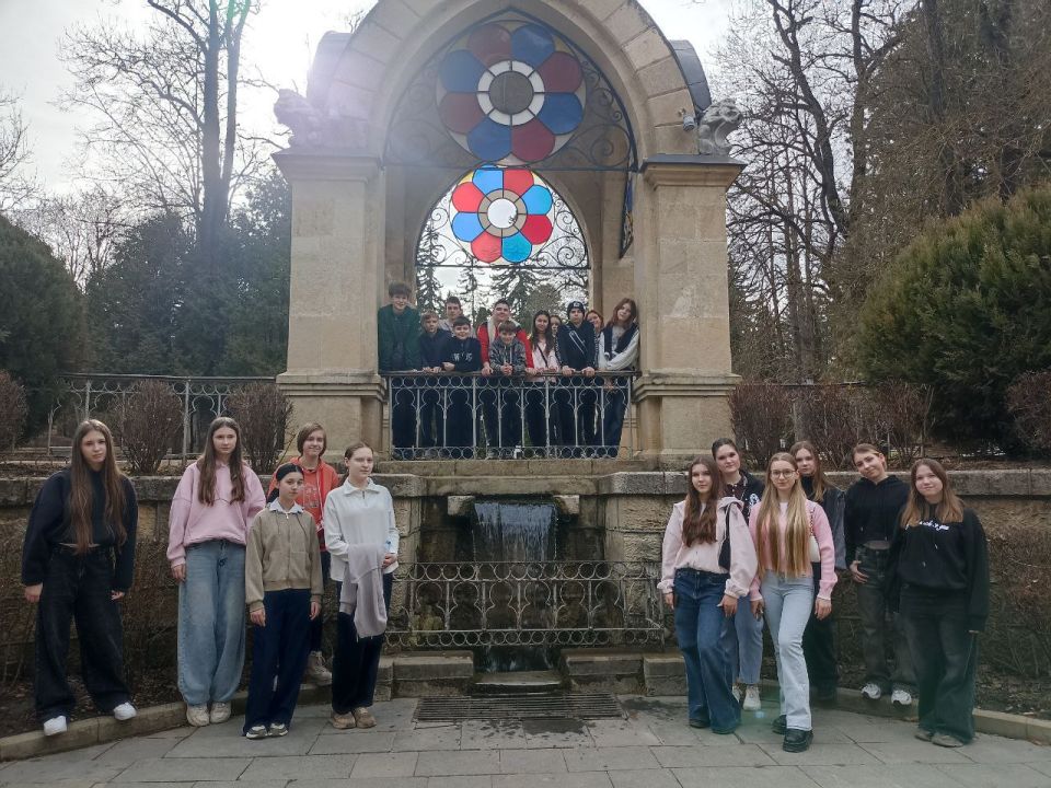 � ������ ������������� ���������� ������� "���� ��������" ������ "������ ������" � ���������� �� ����� � ������������ ���������� 49 �����, � ��� ����� ���� ���������� ��� � ������ �� ����������� �����