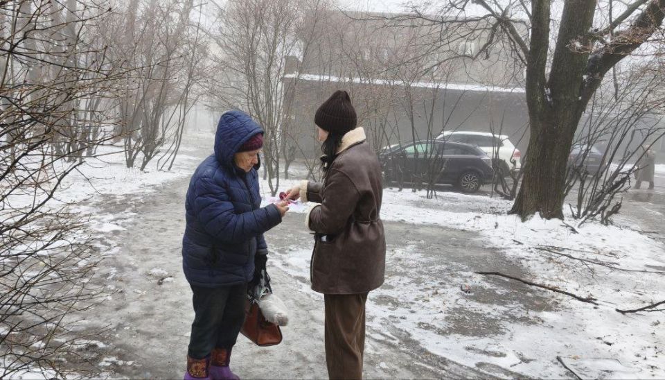 В Советском внутригородском районе городского округа Макеевка состоялась патриотическая акция «Донбасс - Россия» В Советском внутригородском районе городского округа Макеевка состоялась патриотическая акция «Донбасс - Россия»