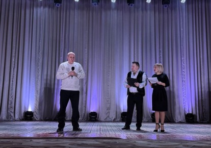 20 февраля в Муниципальном бюджетном учреждении «Дворец культуры им. Воровского» под эгидой партии «Единая Россия» состоялся праздничный концерт «Защитникам - Слава!», приуроченная ко Дню защитника Отечества