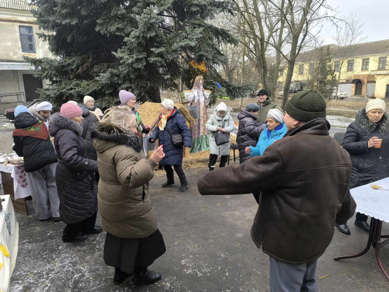 Сегодня, 20 февраля, в Государственном бюджетном учреждении социального обслуживания «Центр социального обслуживания населения Червоногвардейского района города Макеевки» прошло яркое и запоминающееся мероприятие... Сегодня, 20 февраля, в Государственном бюджетном учреждении социального обслуживания «Центр социального обслуживания населения Червоногвардейского района города Макеевки» прошло яркое и запоминающееся мероприятие...