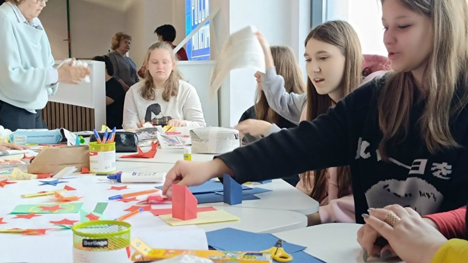 Педагог дополнительного образования: больше, чем профессия Педагог дополнительного образования: больше, чем профессия