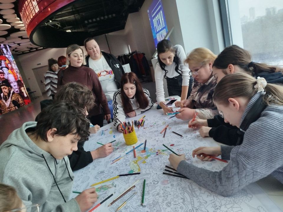 Педагог дополнительного образования: больше, чем профессия Педагог дополнительного образования: больше, чем профессия