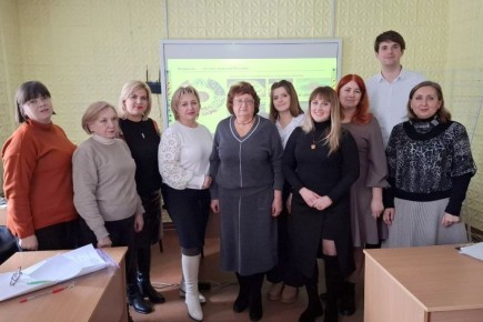 В Макеевке завершился очный этап конкурса "Педагог года ДНР - 2026" в номинации "Педагогический дебют"